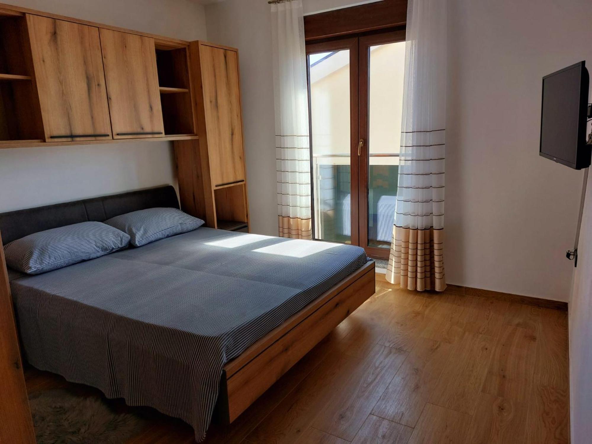 Apartmani Ivana Novi Novi Vinodolski Eksteriør billede